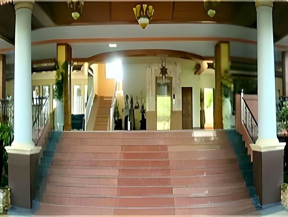 นาวิน แมนชั่น 2 Navin Mansion 2 Pattaya