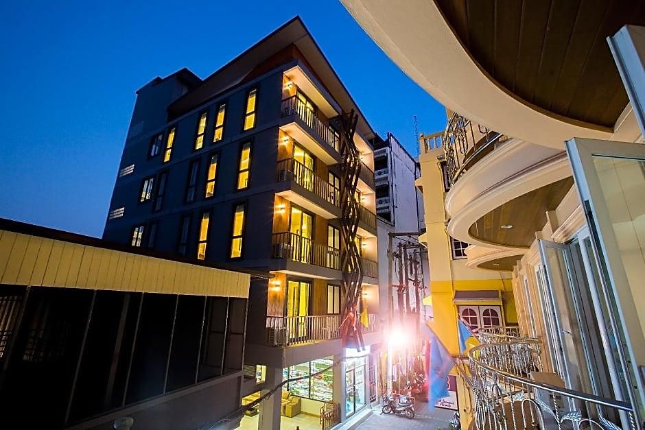 โรงแรม P72 2*
