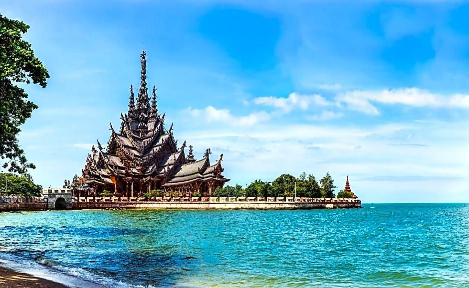 Wood House Pattaya