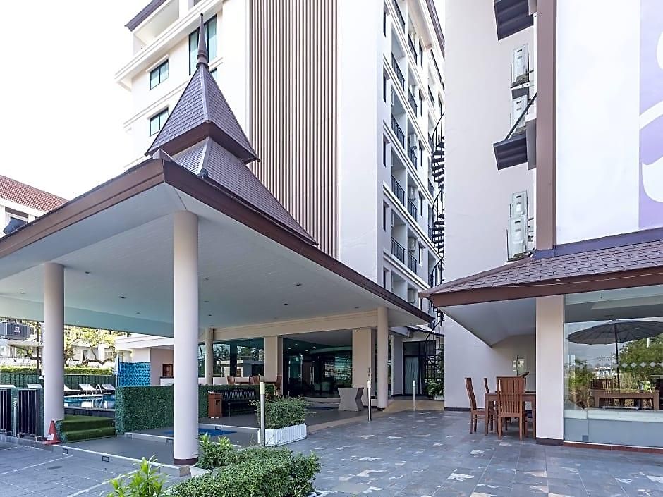 เทวัญ จอมเทียน พัทยา 4* Pattaya