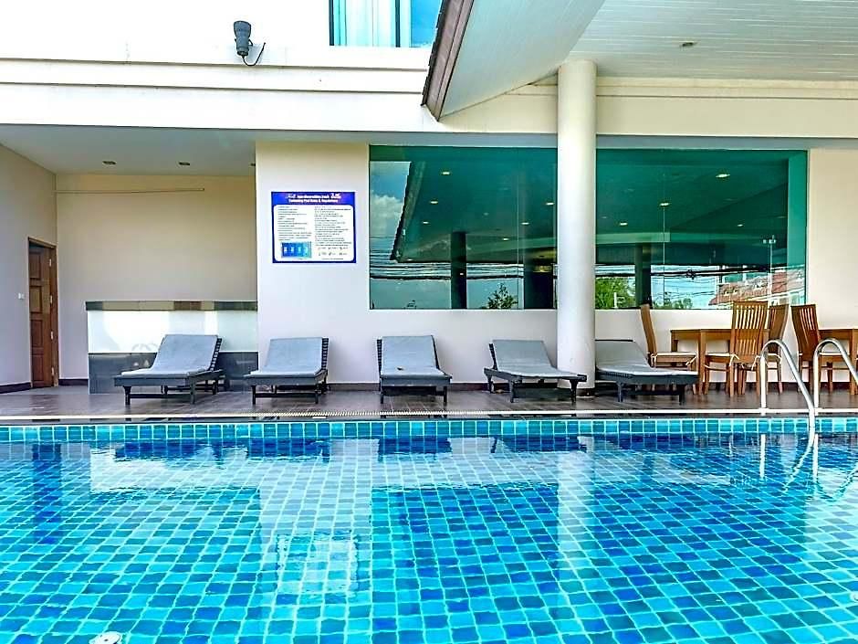 โรงแรม เทวัญ จอมเทียน พัทยา 4*