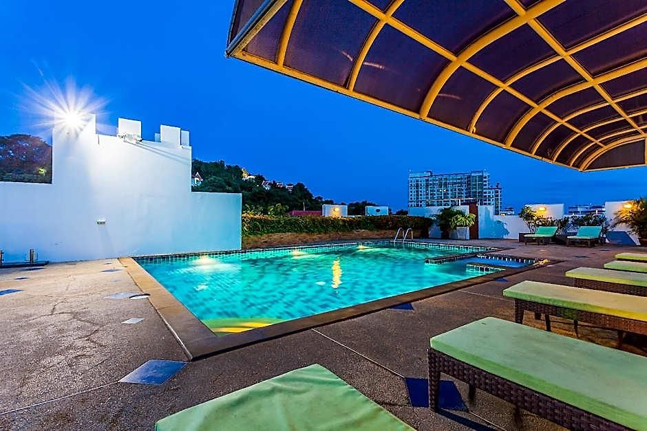 Tara Court Hotel 3*