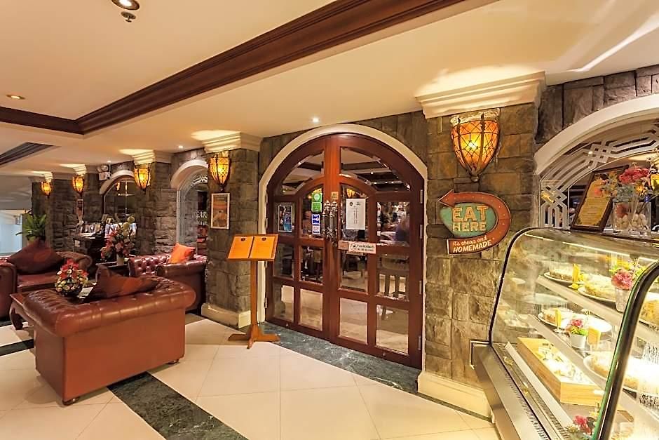 Tara Court Hotel