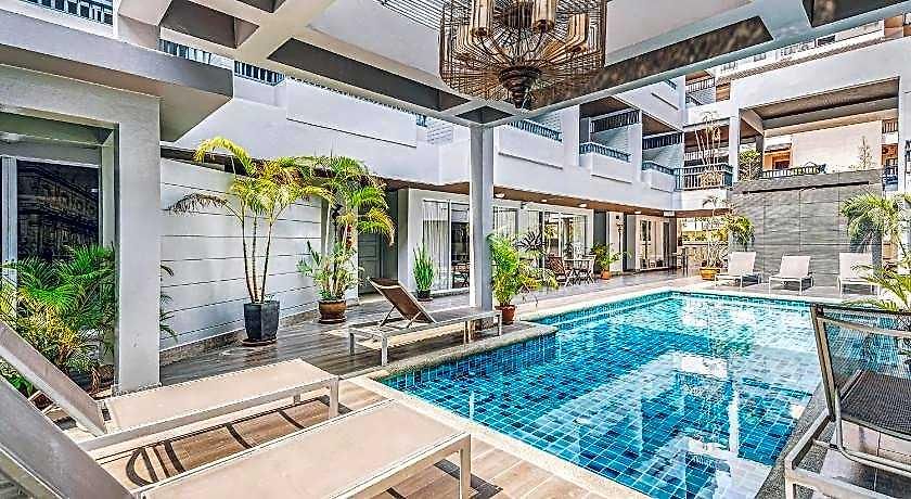 ชาโตว์เดลบูทีคเรสซิเดนท์ 3* Pattaya