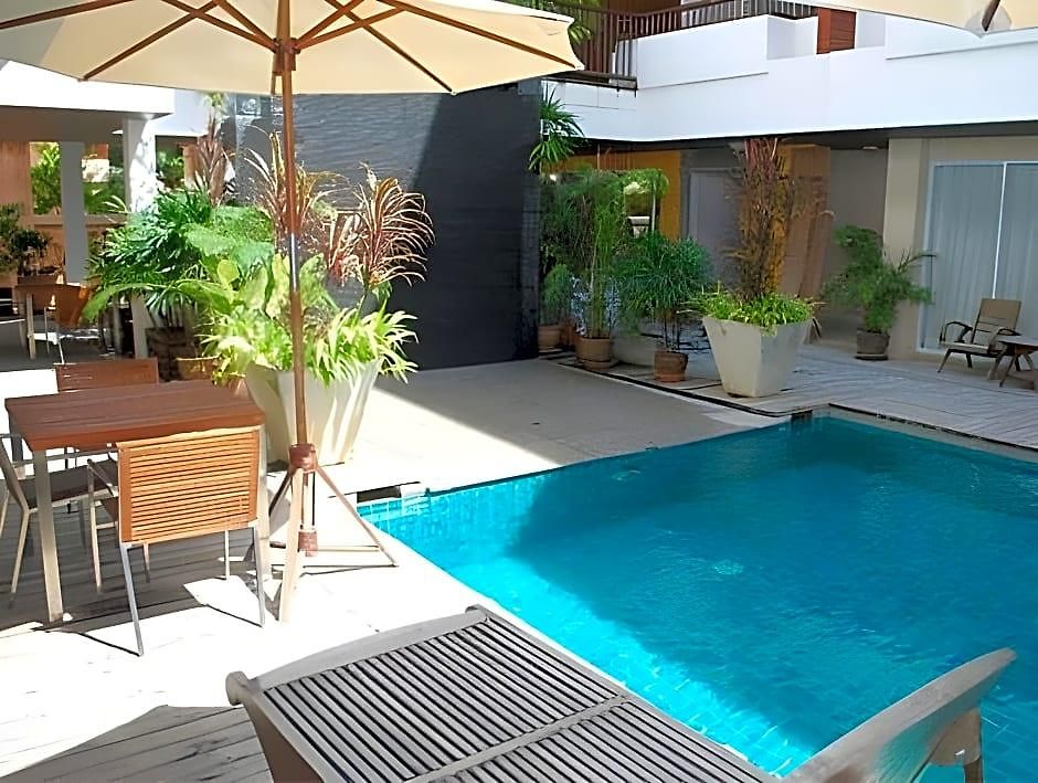 ชาโตว์เดลบูทีคเรสซิเดนท์ Pattaya