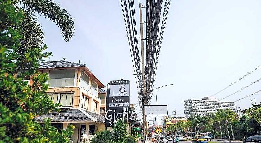 รีสอร์ท ชาโตว์เดลบูทีคเรสซิเดนท์ Pattaya