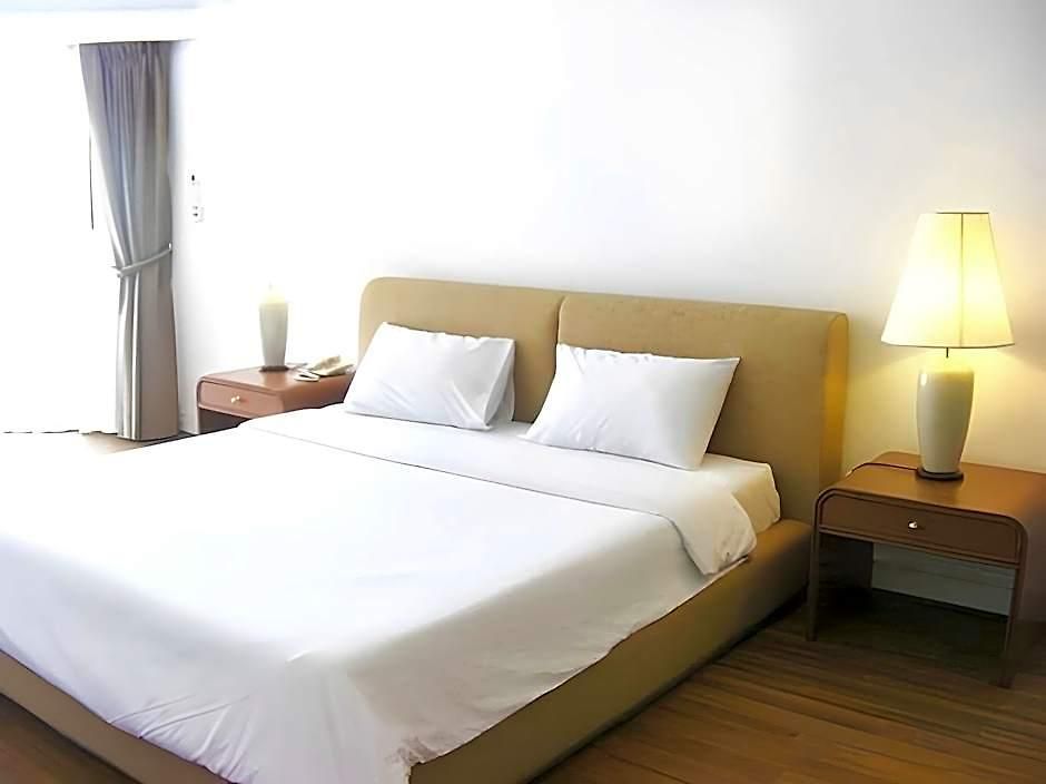 Markland Seaside 3*