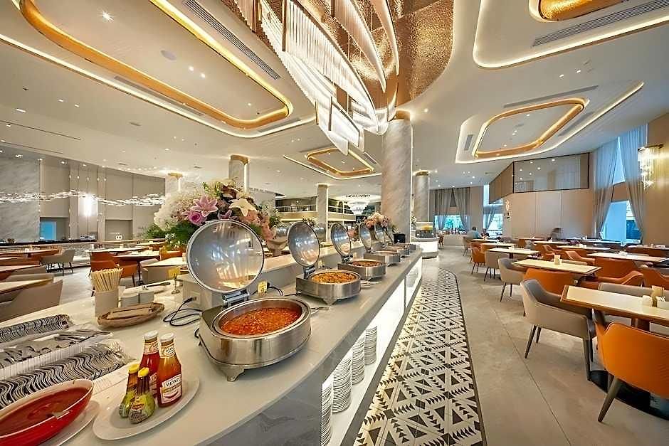 Jomtien Palm & - Family-friendly 5* Pattaya
