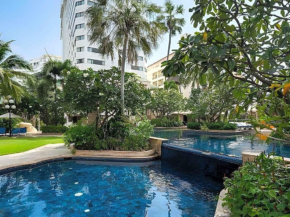 Jomtien Palm & - Family-friendly โรงแรม