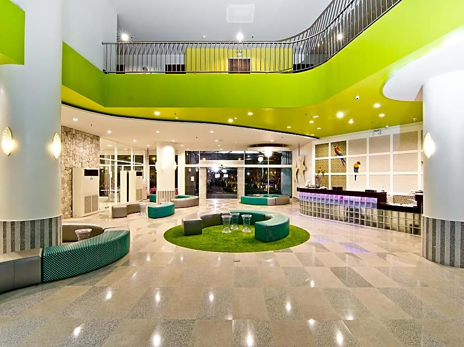 Hotel Grand Bella