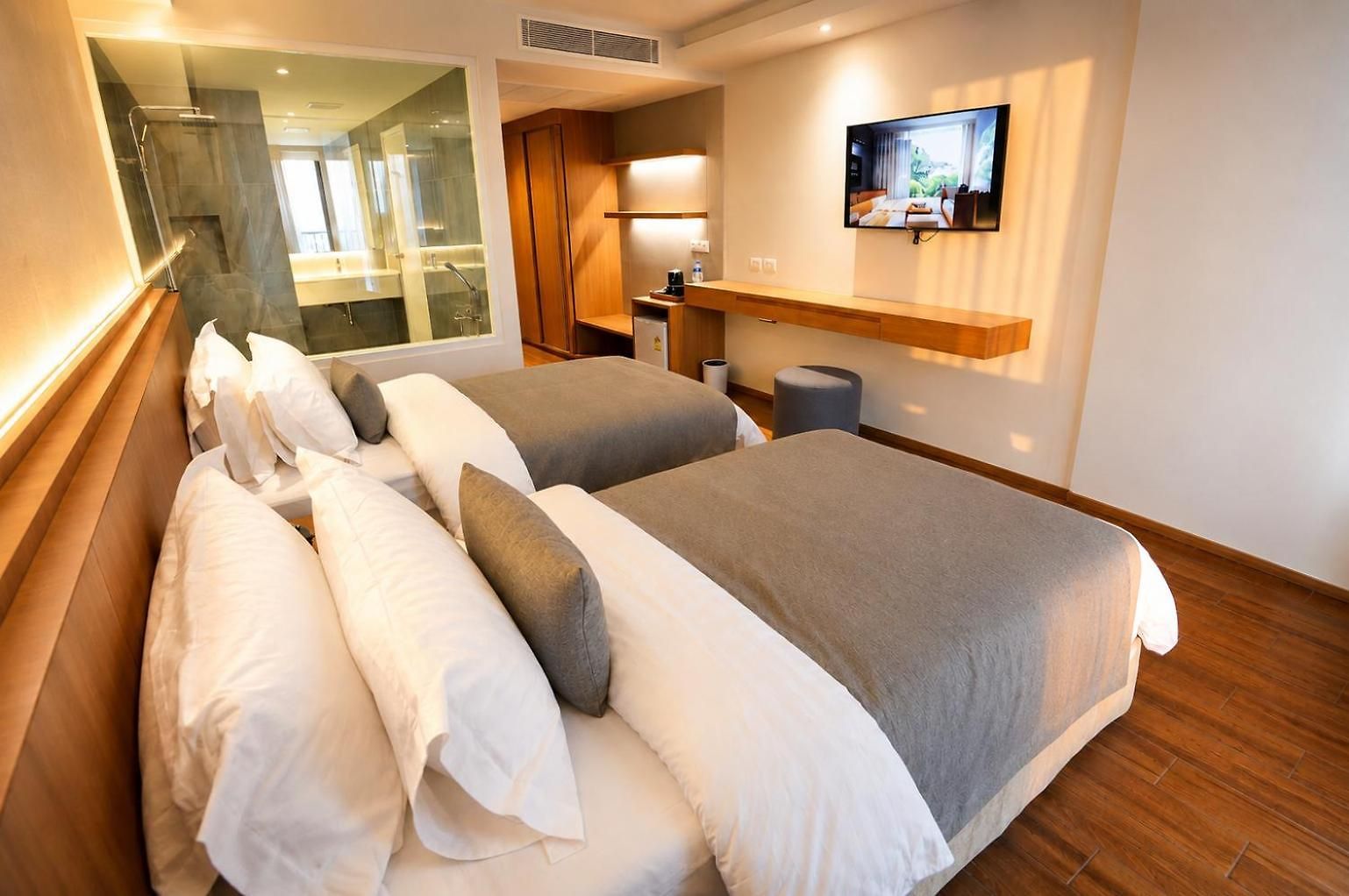 Shambhala Hotel