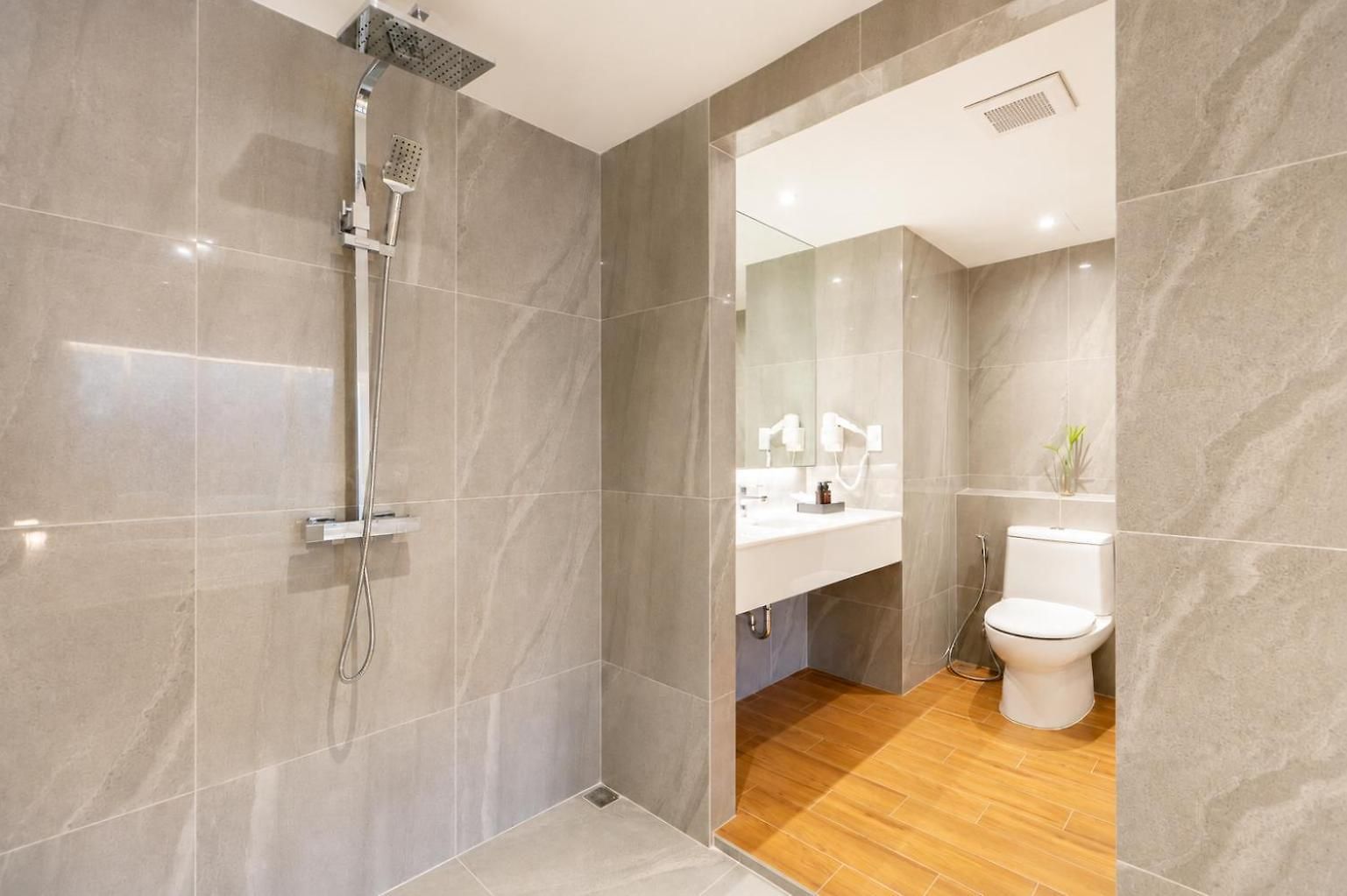 Hotel Shambhala 4*