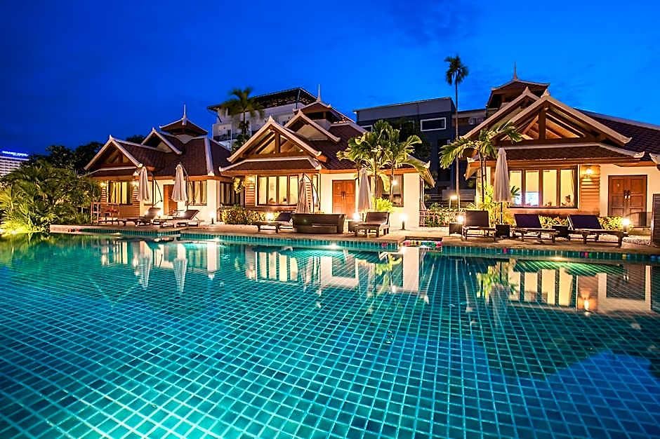 Achawalai Village Pattaya