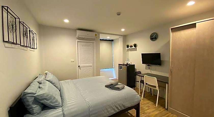 Aree House Poshtel