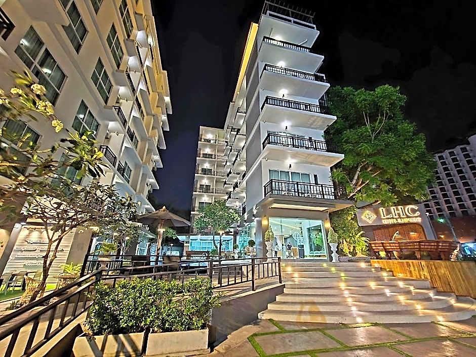โรงแรม Lhc And