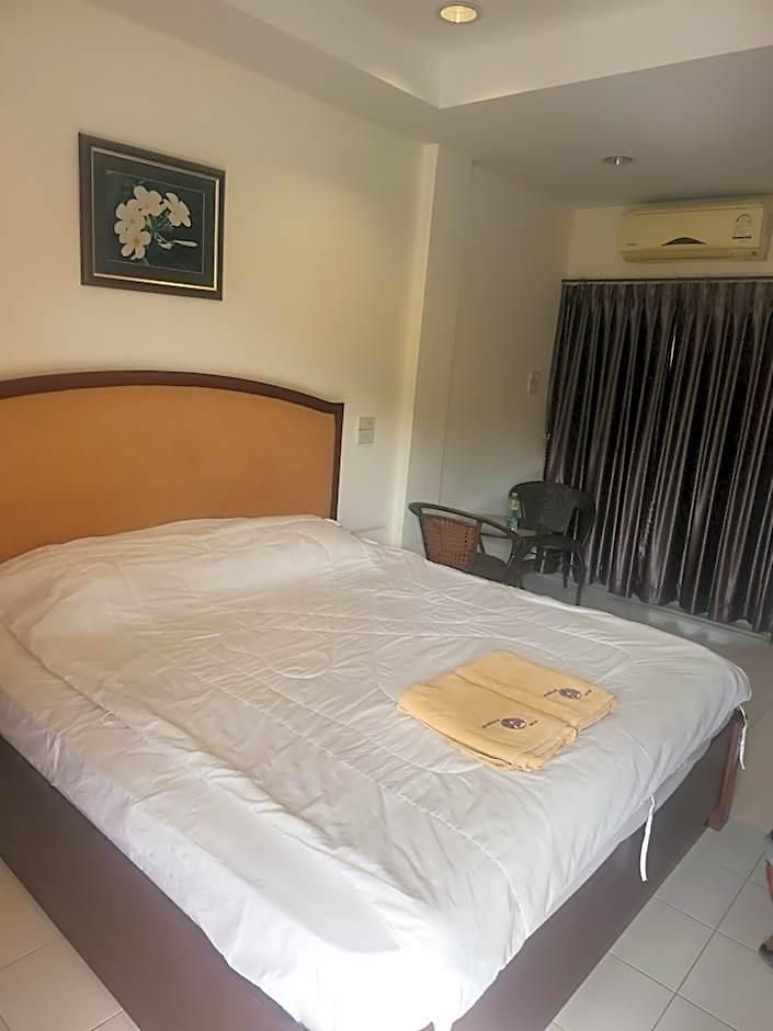 Ekaluk Place โรงแรม Pattaya
