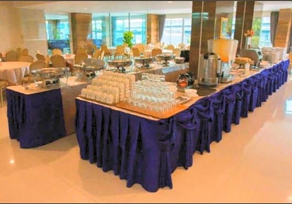 Ck Hotel 4*