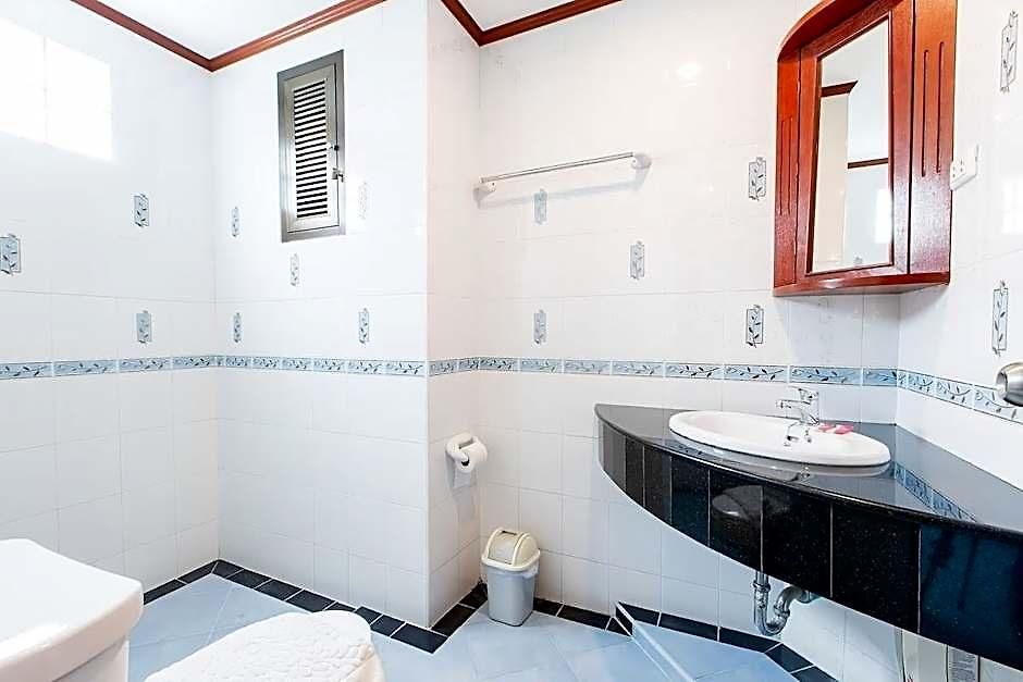 Selina Place Hotel
