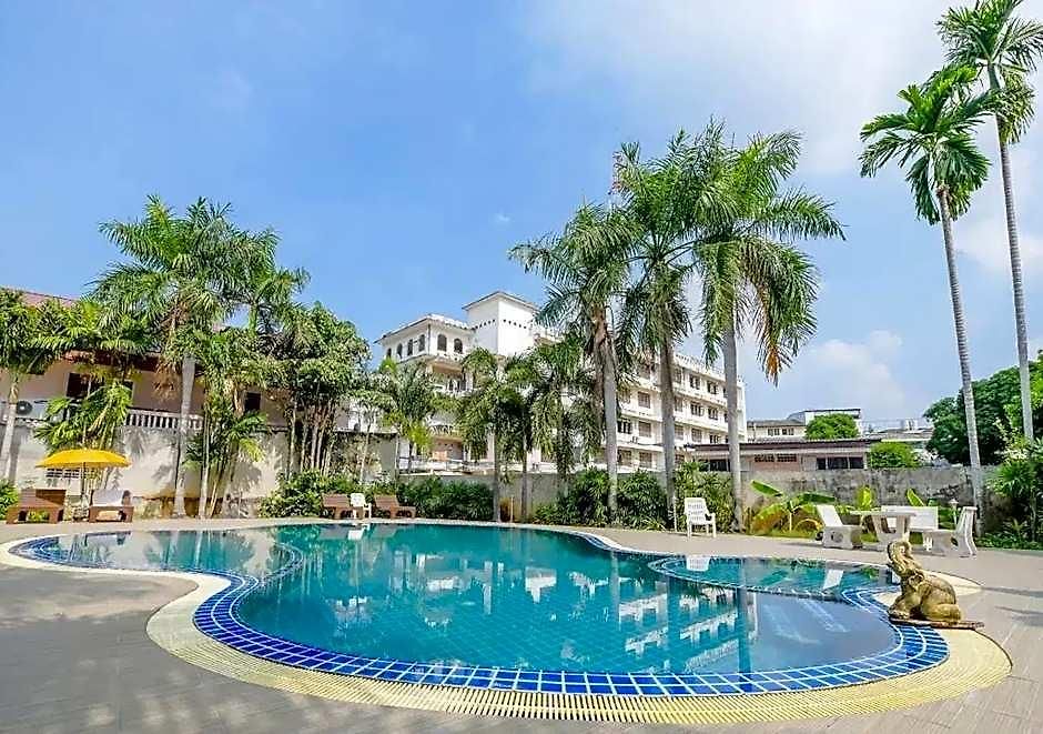 Selina Place Hotel Pattaya