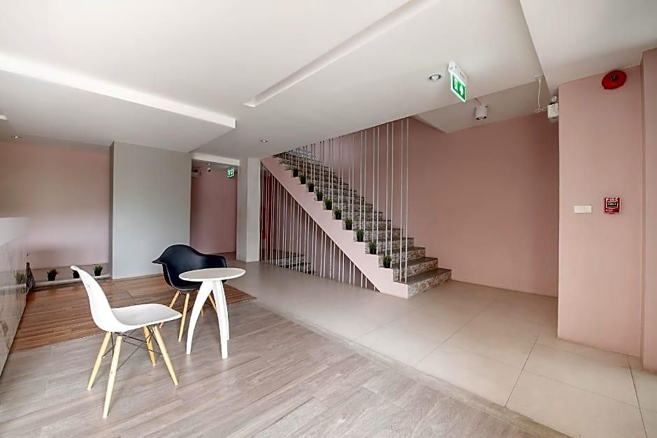 Blooming Hill Boutique 4*