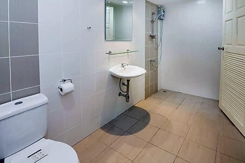 Resort Rosa With Private Pool And Jacuzzi 100m To Pattaya