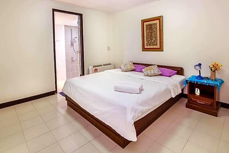 Rosa With Private Pool And Jacuzzi 100m To Pattaya