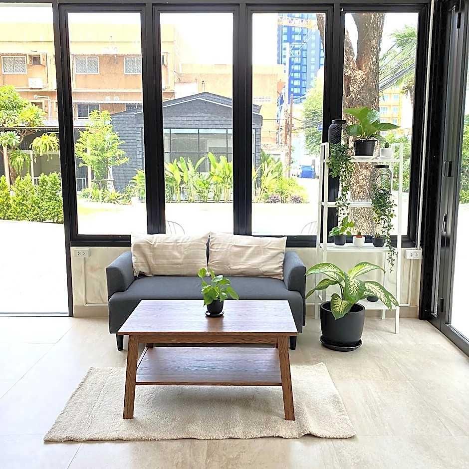 โรงแรม The Shade Pattaya