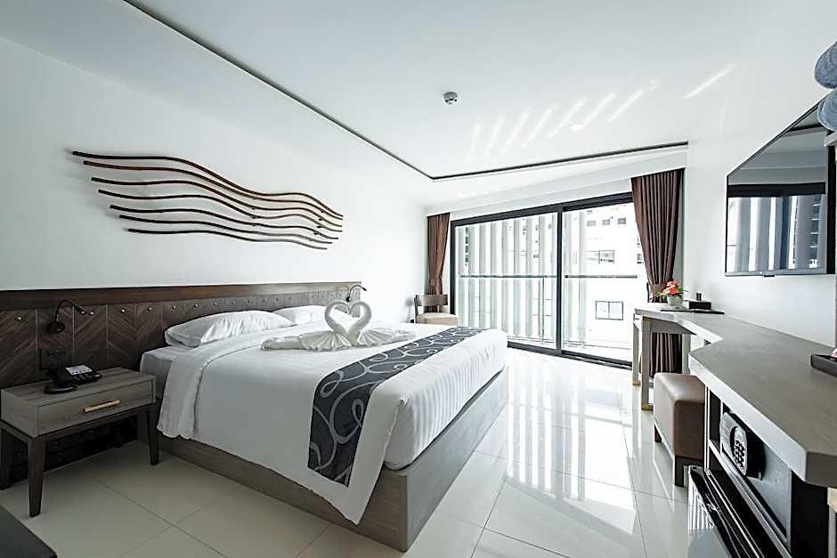 Hotel Blackwoods - Sha Extra Pattaya