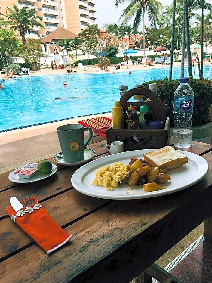 View Talay 1b By Franco Jontiem 3* Pattaya