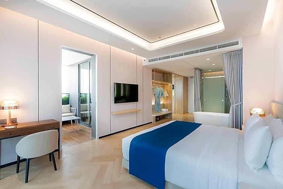 Arbour And Pattaya