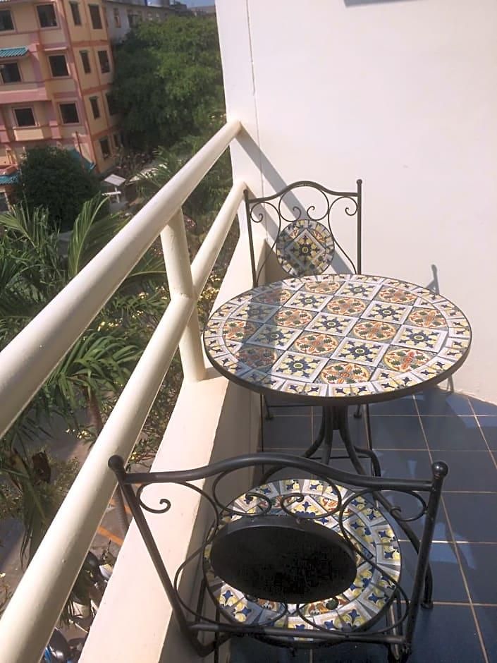 View Talay 1b By Dao Bed & Breakfast 3*