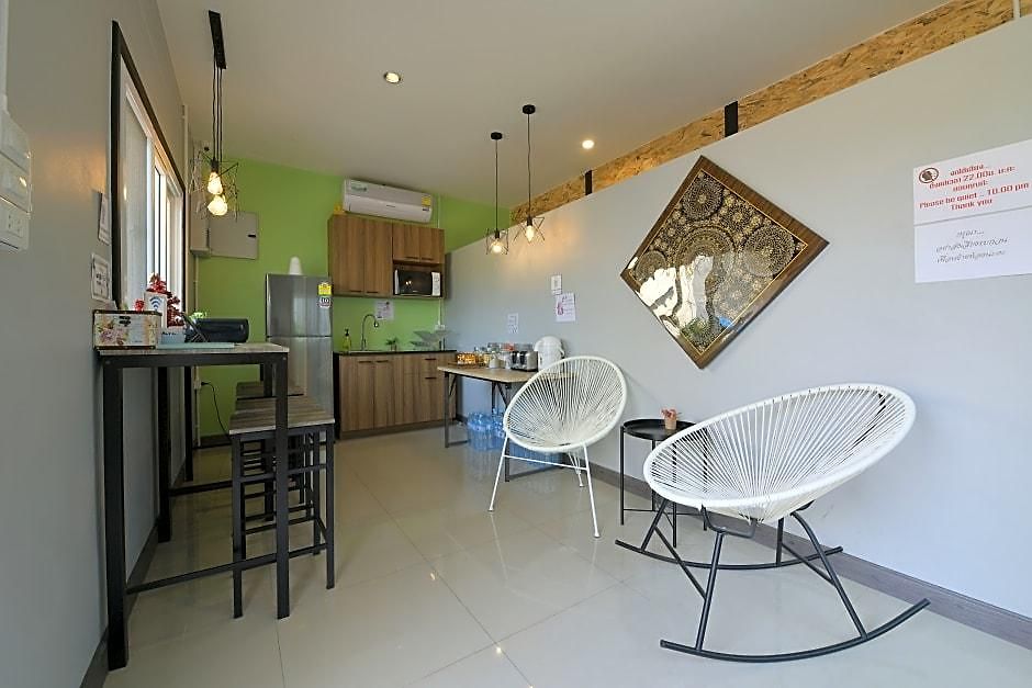 Baan Wararin Hostel *