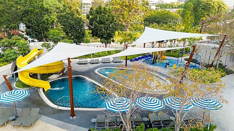 Ozo North โรงแรม 4*