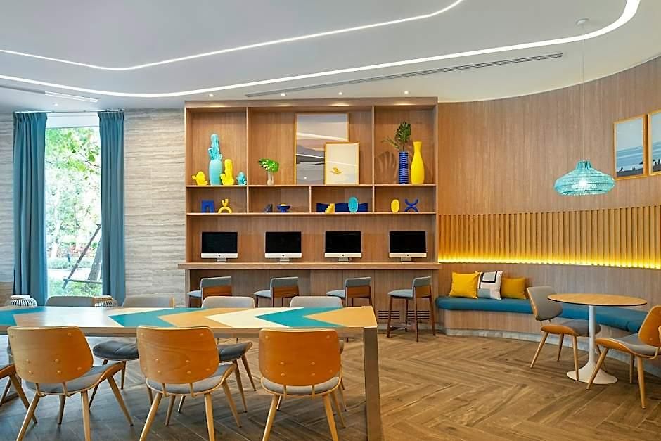 โรงแรม Ozo North 4*