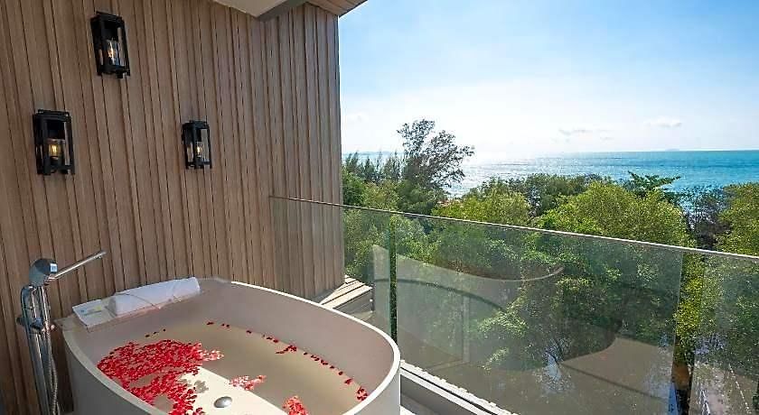 Hotel Bayphere Jc 4*