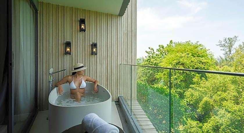 Bayphere Jc Hotel 4*