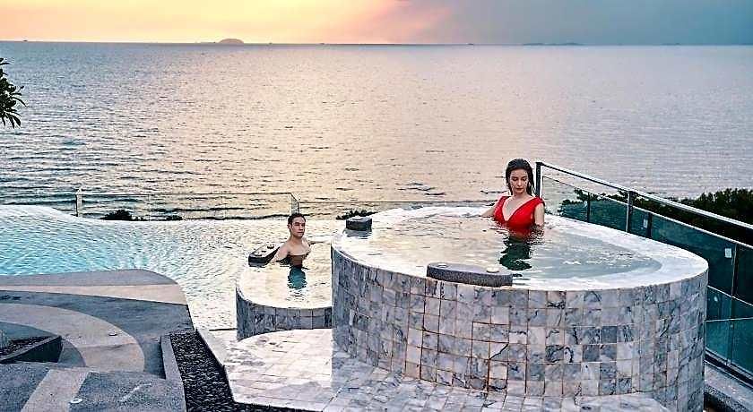 Hotel Bayphere Jc 4*