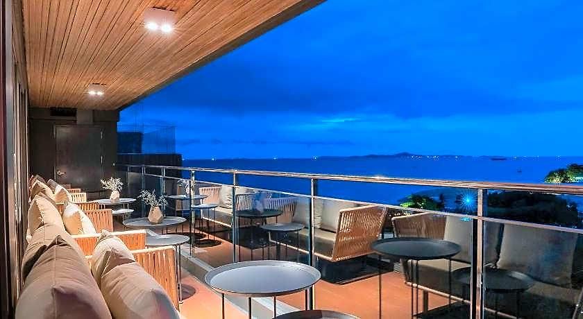 Bayphere Jc Hotel 4*