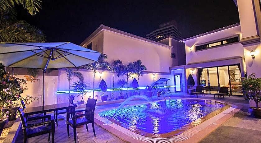 Pool Villa