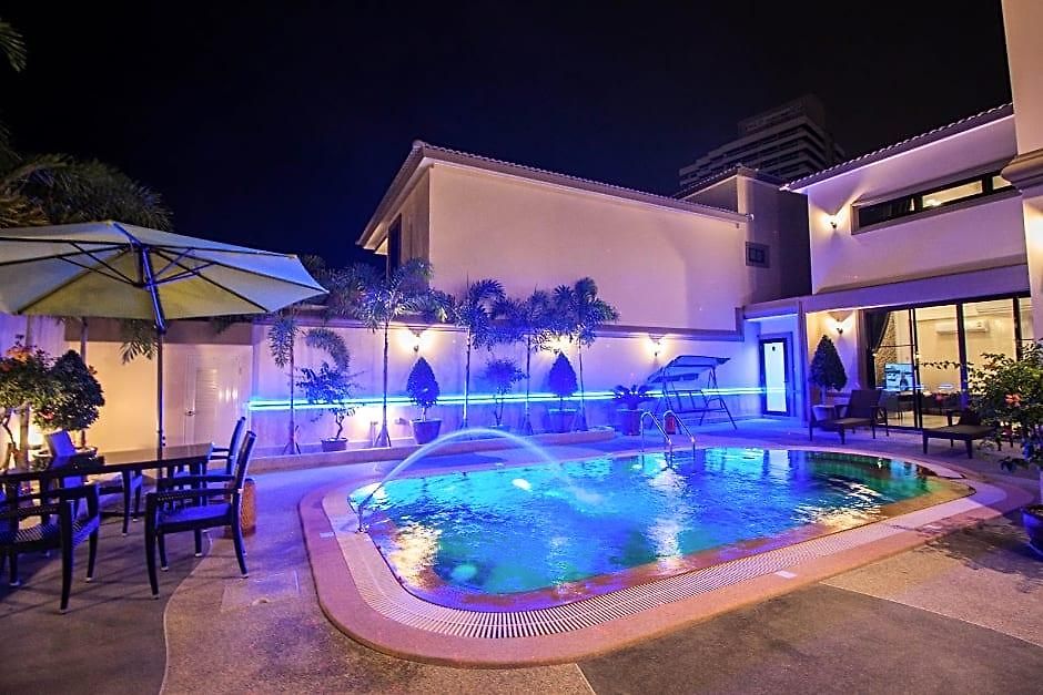 Pool *