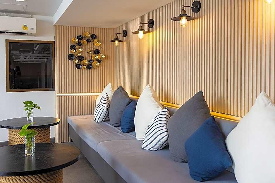 Journeyhub 4* Pattaya
