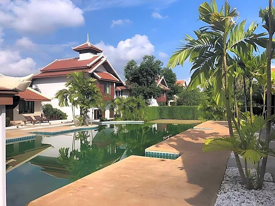 Achawalai Village 3*