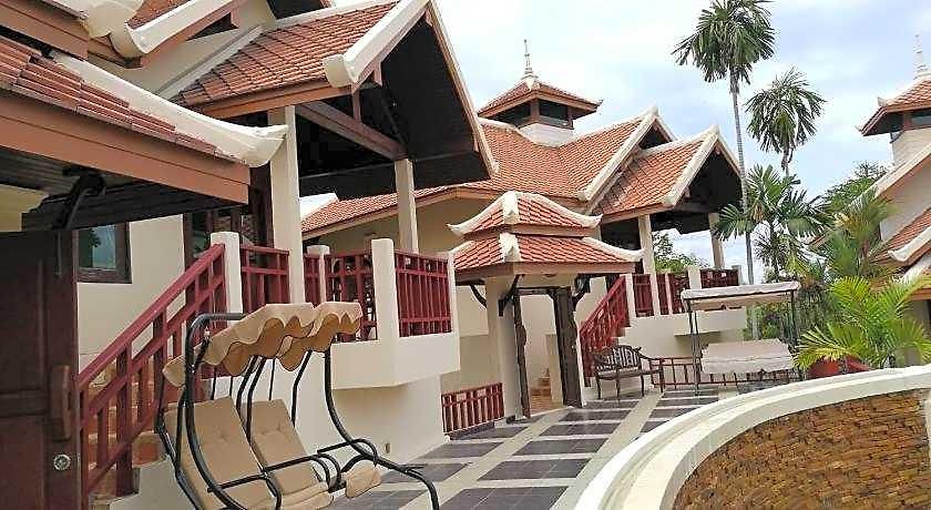 Achawalai Village Pattaya