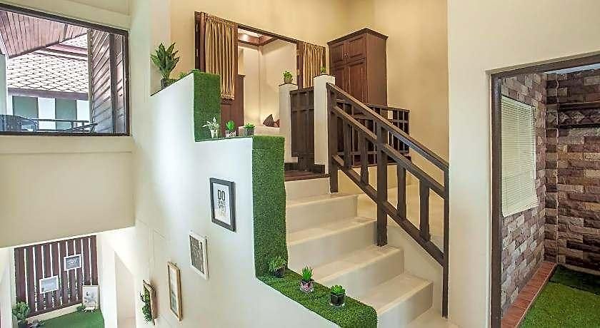 Hotel Achawalai Village