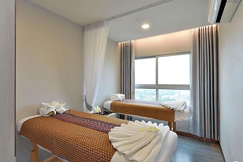 Centre Point Prime โรงแรม Pattaya