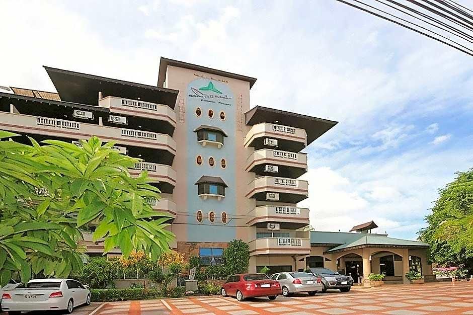 Diana Garden - Sha Extra 3* Pattaya