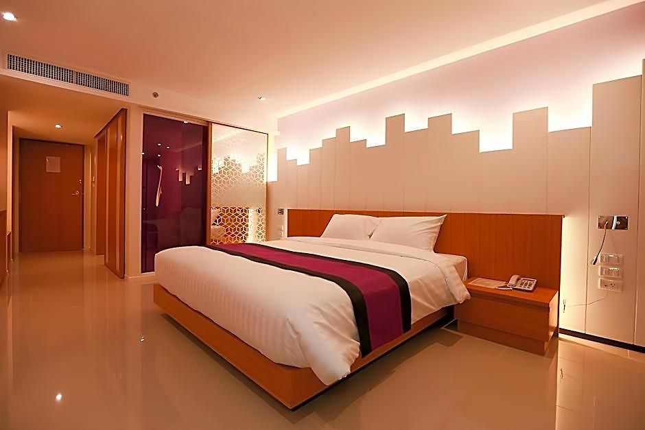 โรงแรม The Whisper 3*