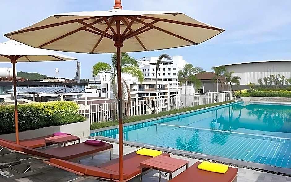 โรงแรม The Whisper 3*