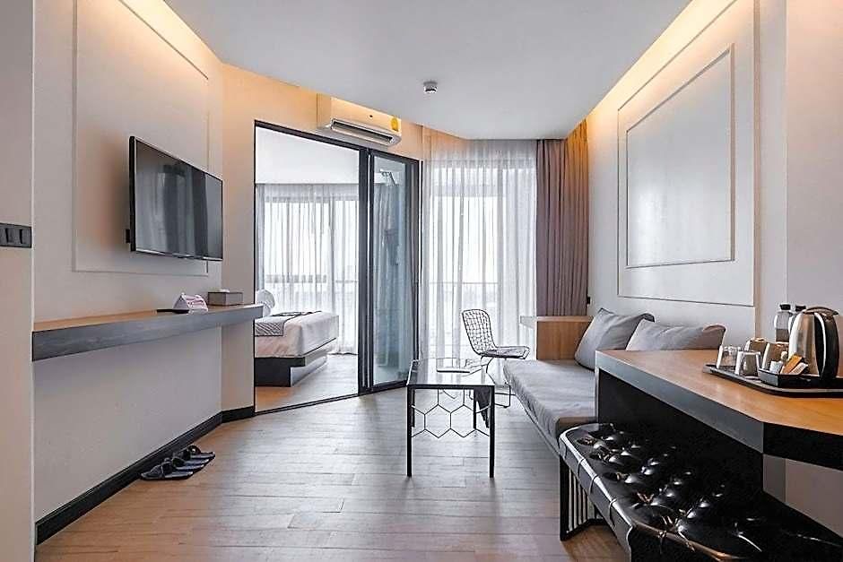 โรงแรม Chezzotel 4*