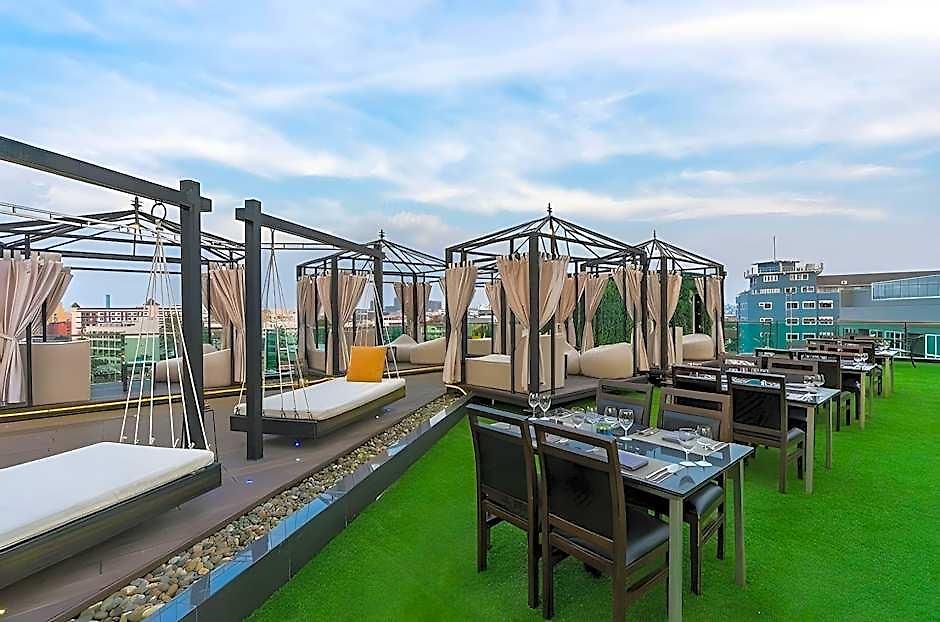 Hotel Acqua Pattaya